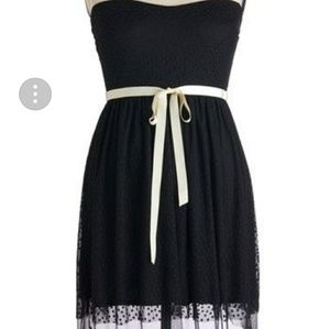 Little black dress with white satin belt